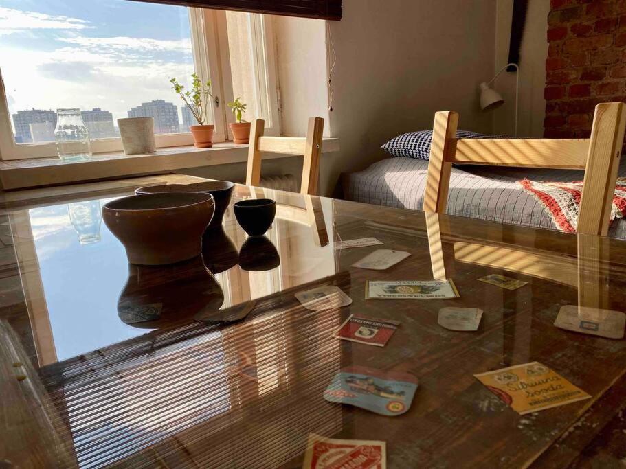 Studio Apartment, View Over The Roofs For The Sunrise Helsingfors Exteriör bild
